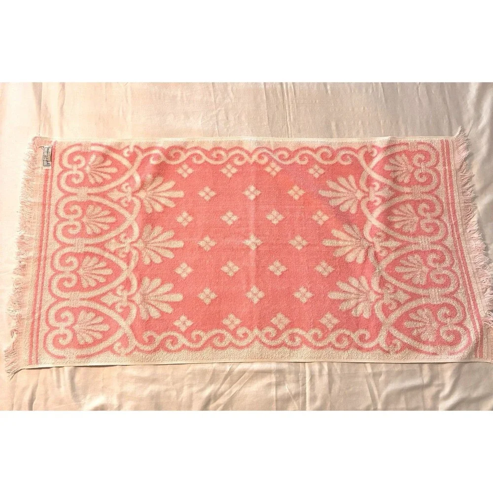 MCM Cannon Monticello Towel Set Bath Hand Towel Pink White Jacquard Fleur De Lis